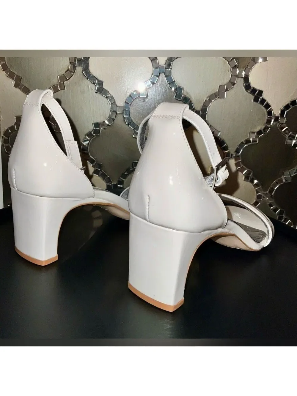 Naturalizer 27 Edit Iriss - Satin Pearl Beige Patent Leather - size 9